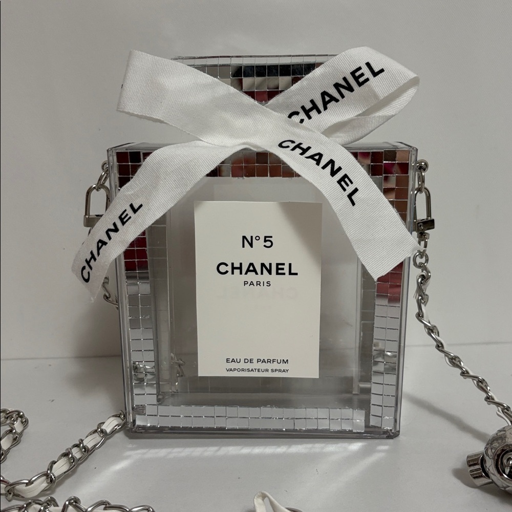 Plastic Clear No 5 Chanel Perfume Bottle Clutch Bag - Picture 3 of 9